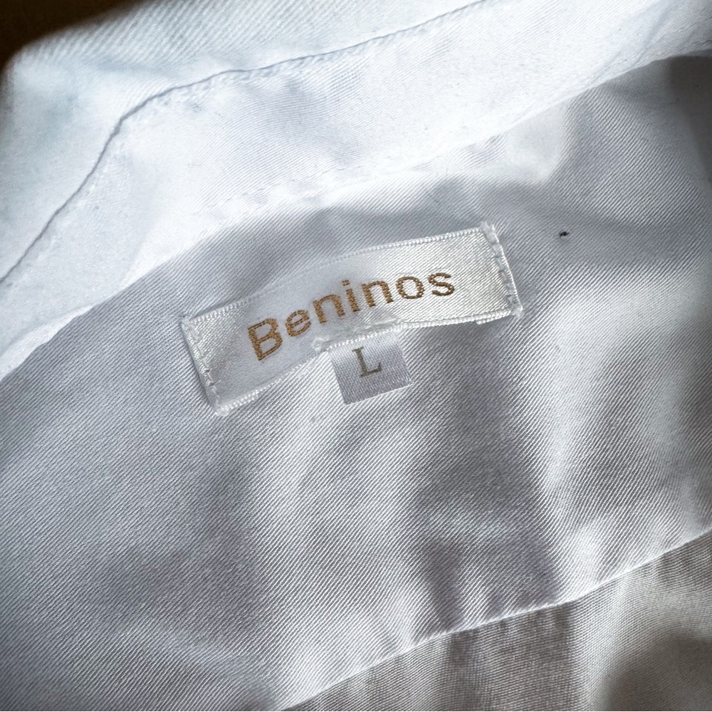 Amazon • Button Down Shirt - Picture 4 of 4